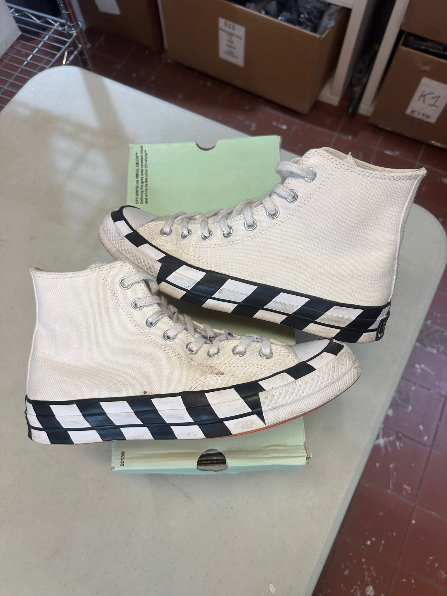 Converse Chuck Taylor All Star 70 Hi Off-White - Pre-Owned Size 8.5