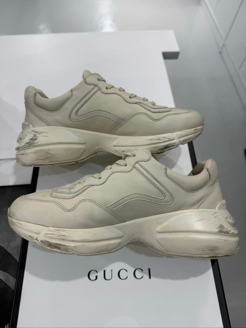 Gucci Rhyton Leather Sneaker - Pre-Owned Gucci 6/ Size 7.5M