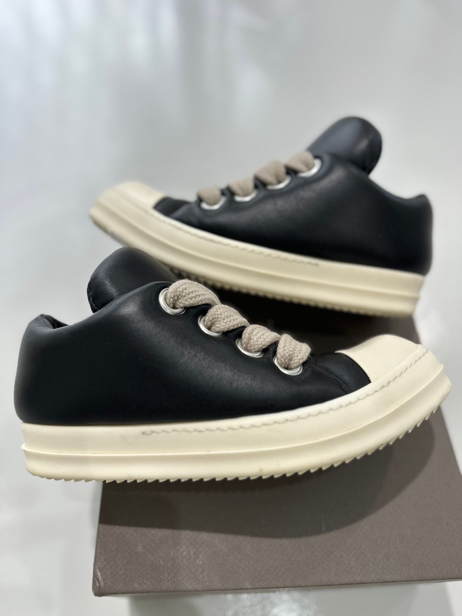 Rick Owens Jumbo Lace Padded Sneaks Low Black Milk - Pre-Owned Size 41 (Replacement box)