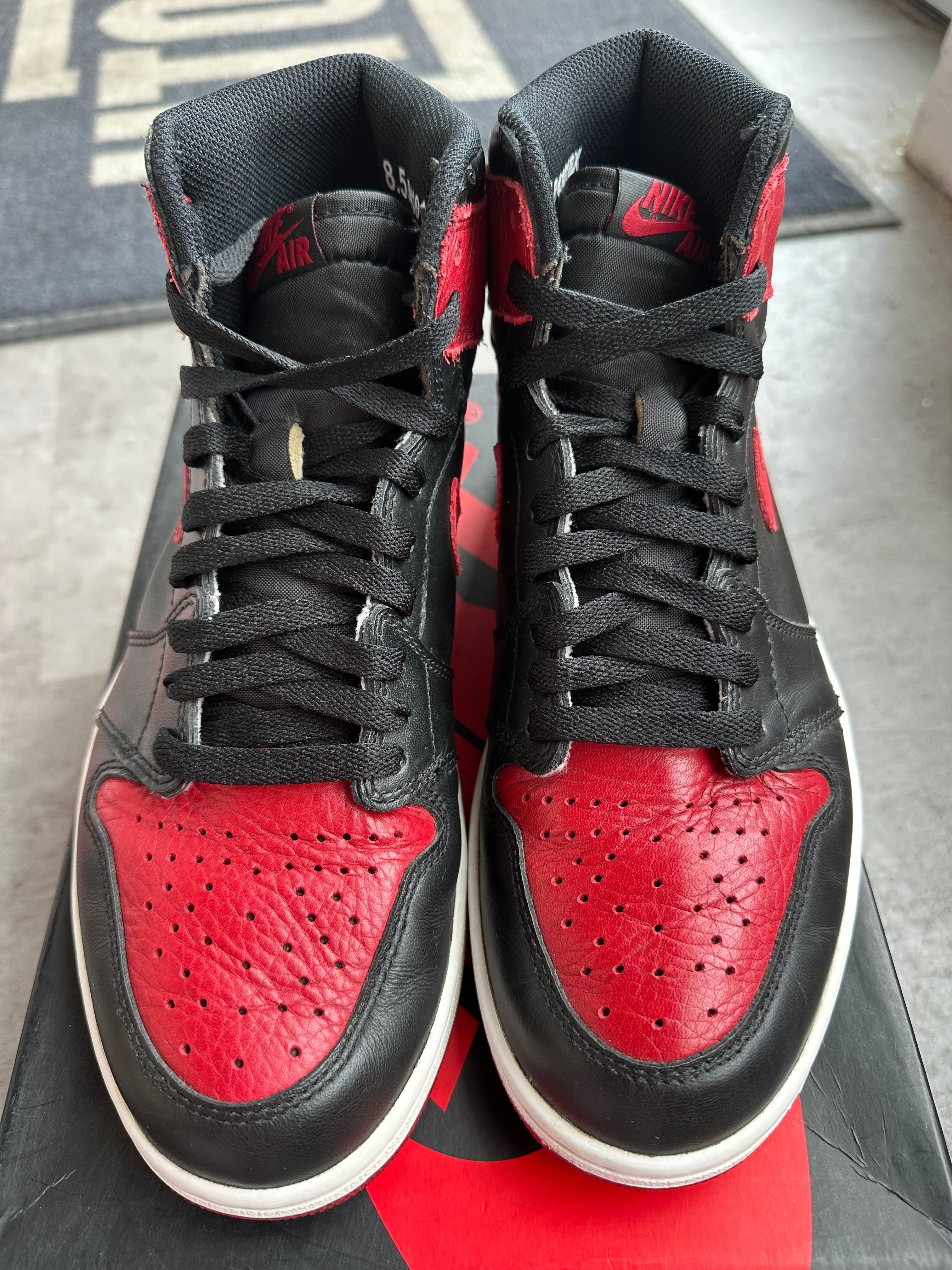 Jordan 1 Retro High Bred Banned (2016) - Pre-Owned Size 8.5