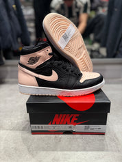 Jordan 1 Retro High Crimson Tint (Preowned Size 8.5)