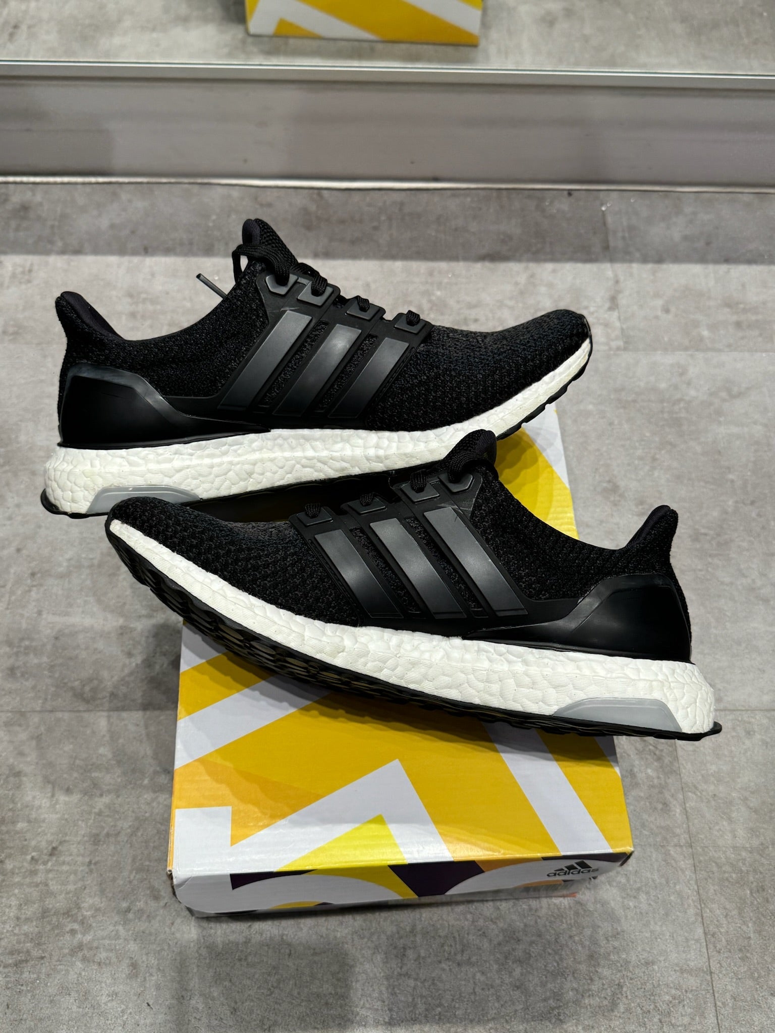 Adidas Ultraboost 2.0 Core Black White (Preowned) - Pre-Owned
