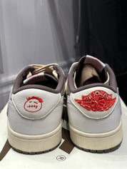 Jordan 1 Retro Low OG SP Travis Scott Reverse Mocha - Pre-Owned Size 8.5