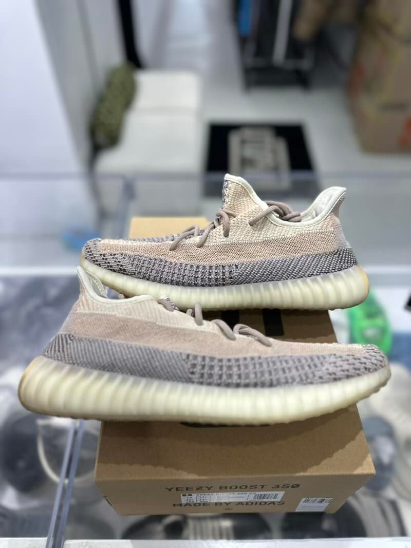 Adidas Yeezy Boost 350 V2 Ash Pearl - Pre-Owned Size 12