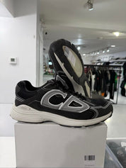 Dior B30 Black - Pre-Owned Size 12 (No original box)