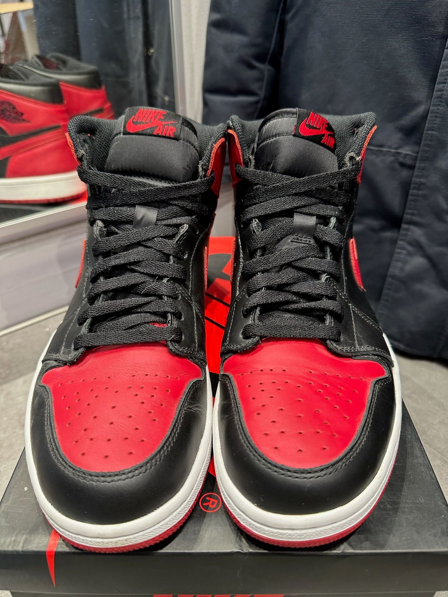 Jordan 1 Retro High Bred Banned (2016) - Pre-Owned Size 9.5