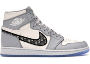 Jordan 1 Retro High Dior - Pre-Owned Size 9.5