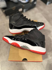 Jordan 11 Retro Playoffs Bred (2019) (GS) - Pre-Owned Size 5Y