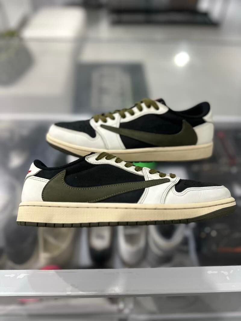 Jordan 1 Retro Low OG SP Travis Scott Olive (W) - Pre-Owned Size 10.5W (No Box)