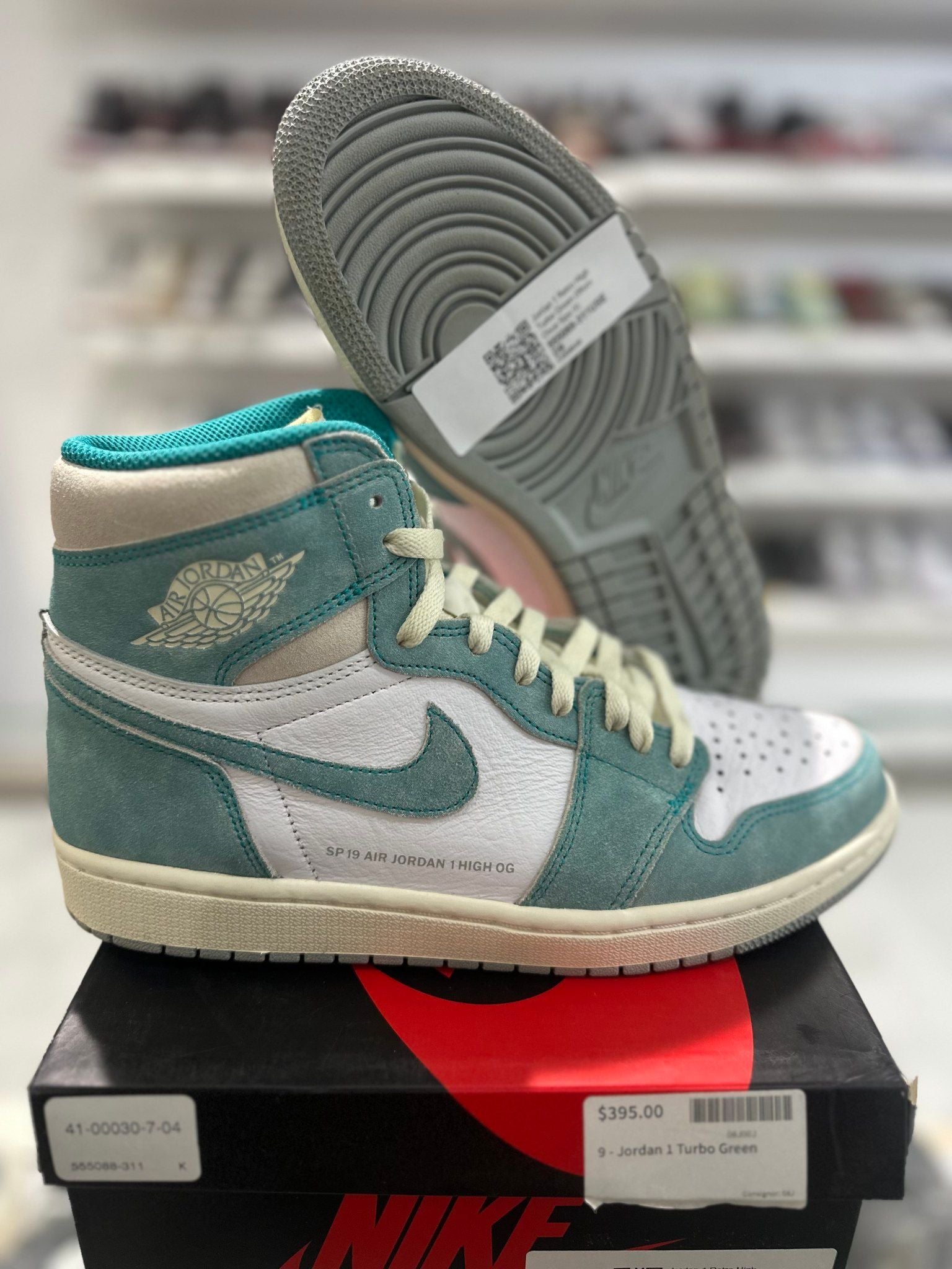 Jordan 1 Retro High Turbo Green - Pre-Owned Size 9 (Worn Once)
