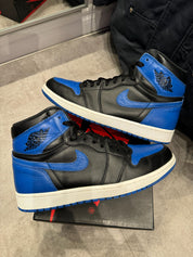 Air Jordan 1 Retro Royal (2017) - Pre-Owned Size 9.5