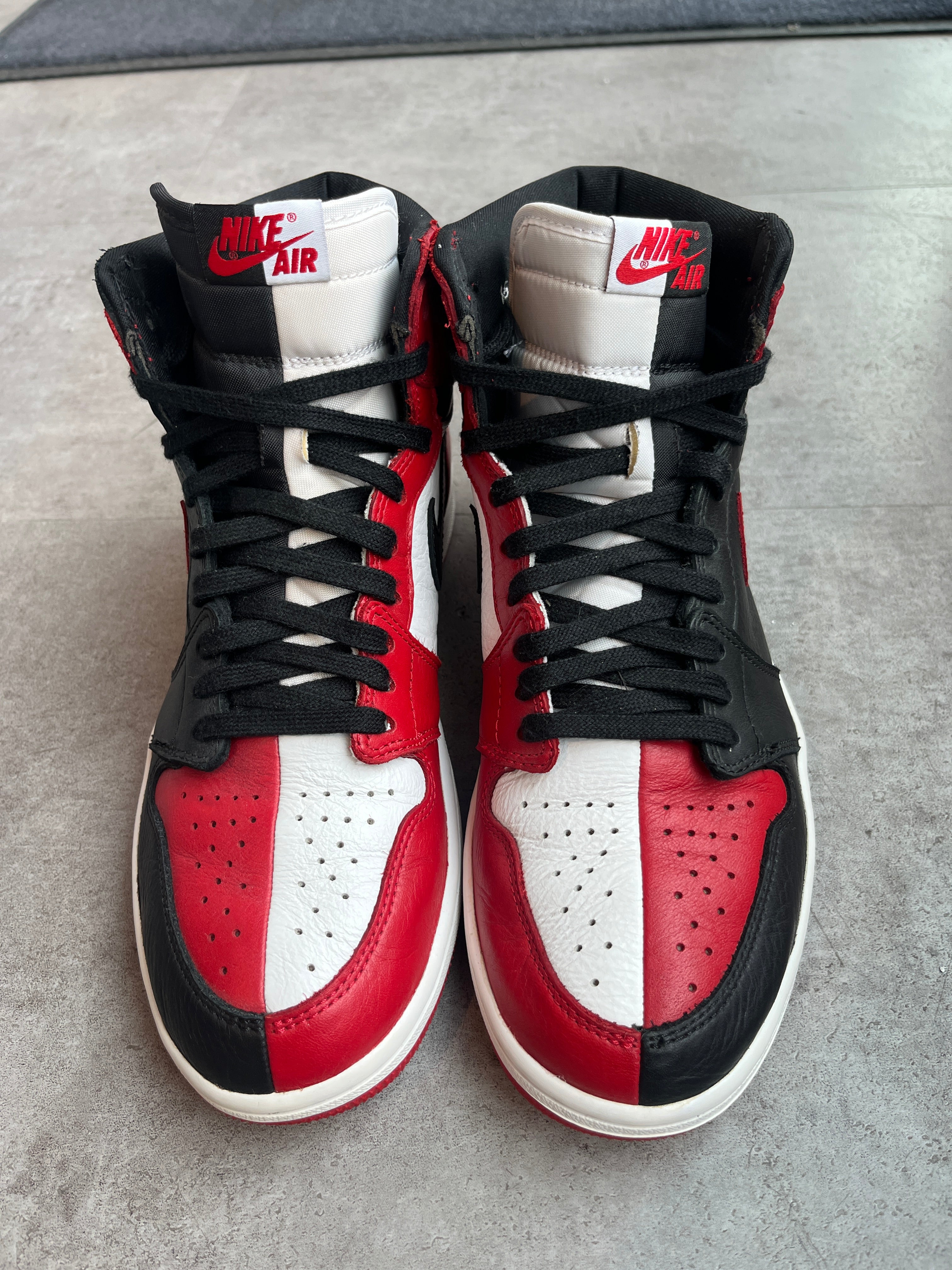 Jordan 1 Retro High Homage To Home Chicago (Numbered) (Preowned Size 10 RB)