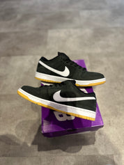 Nike SB Dunk Low Pro Black Gum (Preowned)