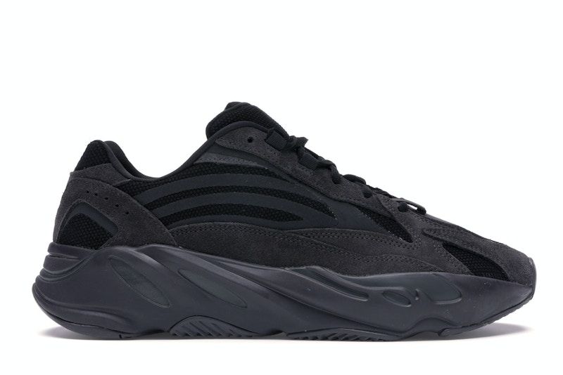 adidas Yeezy Boost 700 V2 Vanta - Pre-Owned Size 9 (No original box)