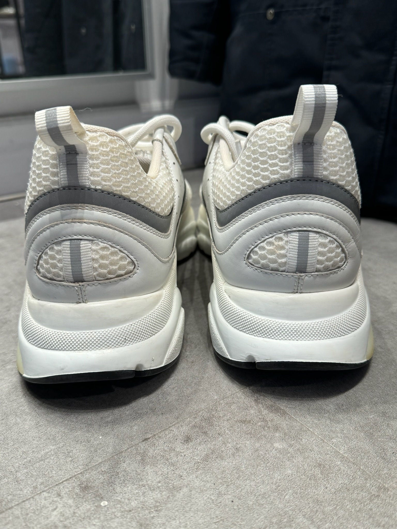 Dior B22 White Silver - Pre-Owned Size EU45/US12 (No original box)