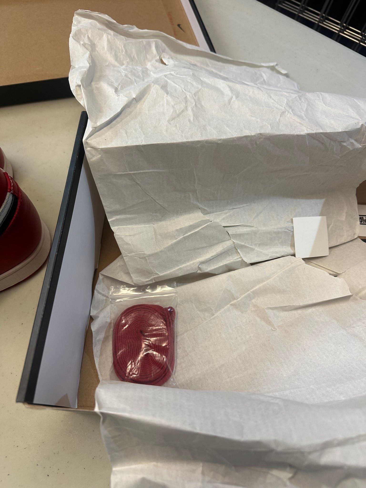 Jordan 1 Retro High OG Bred Toe - Pre-Owned Size 8.5