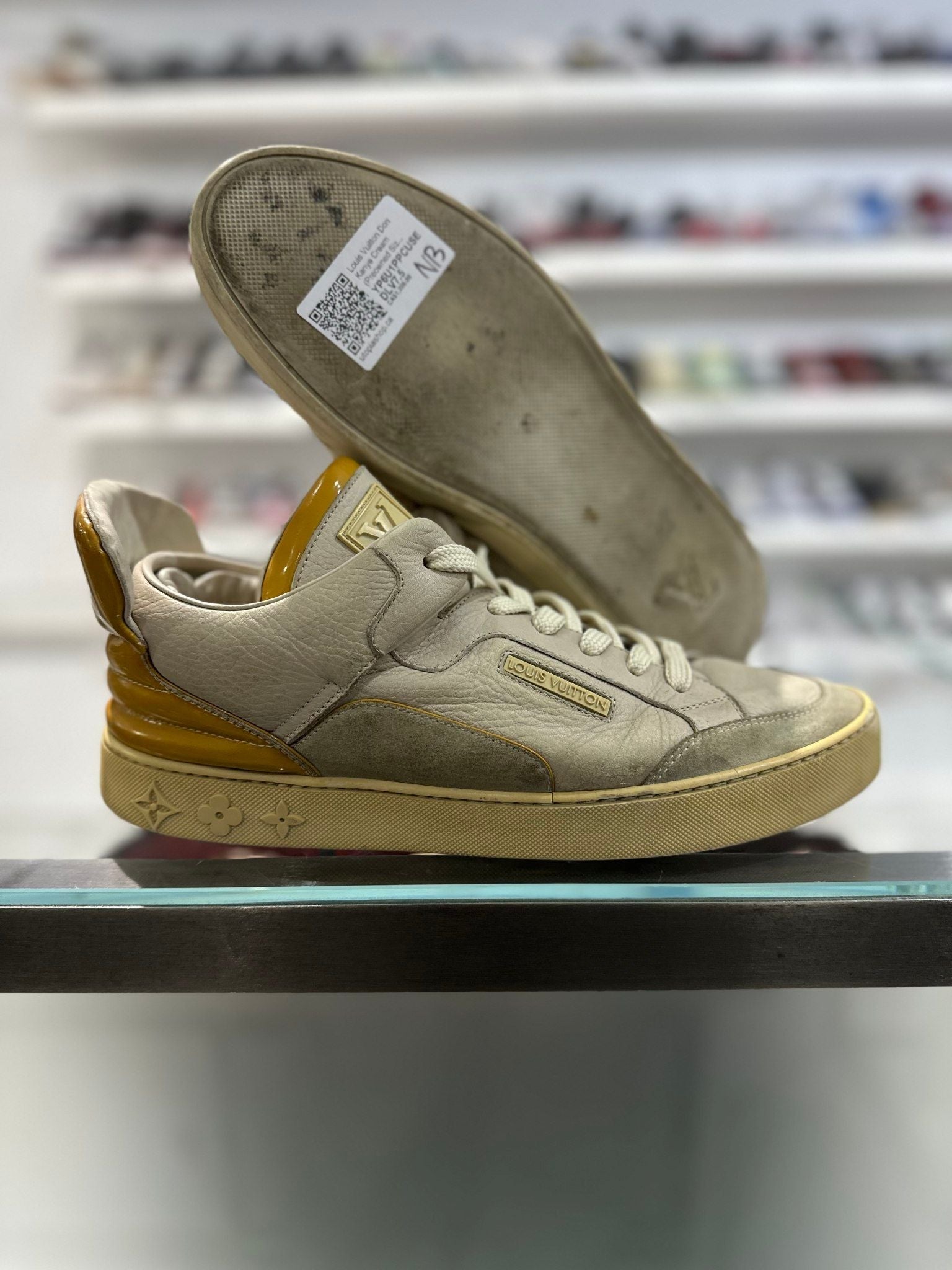 Louis Vuitton Don Kanye Cream - Pre-Owned Size LV7.5/US9 (No original box)