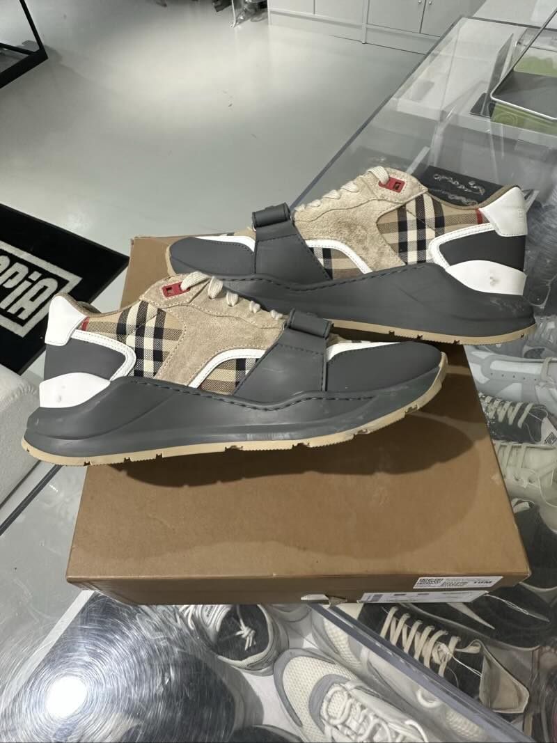 Burberry Ramsey Vintage Check Suede Leather Sneakers Grey Archive Beige - Pre-Owned