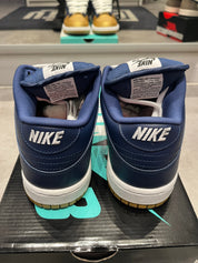 Nike SB Dunk Low Supreme Jewel Swoosh Gold - Pre-Owned Size 8.5