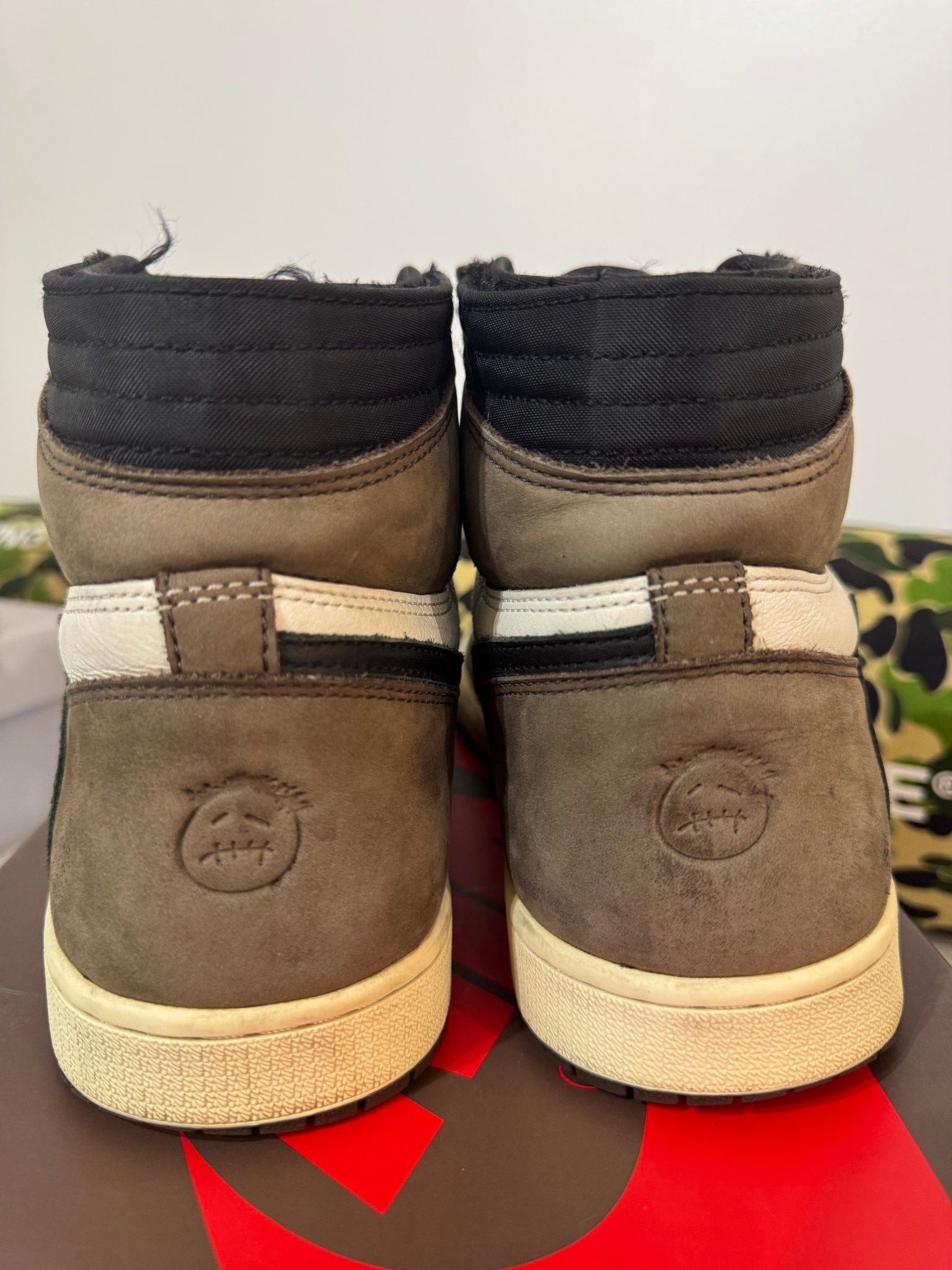 Jordan 1 Retro High OG SP Travis Scott Mocha - Pre-Owned Size 11