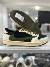 Jordan 1 Retro Low OG SP Travis Scott Olive (W) - Pre-Owned Size 10.5W (No Box)