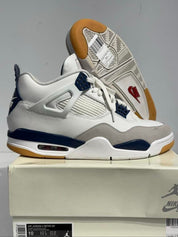 Jordan 4 Retro SB Navy - Pre-Owned Size 10