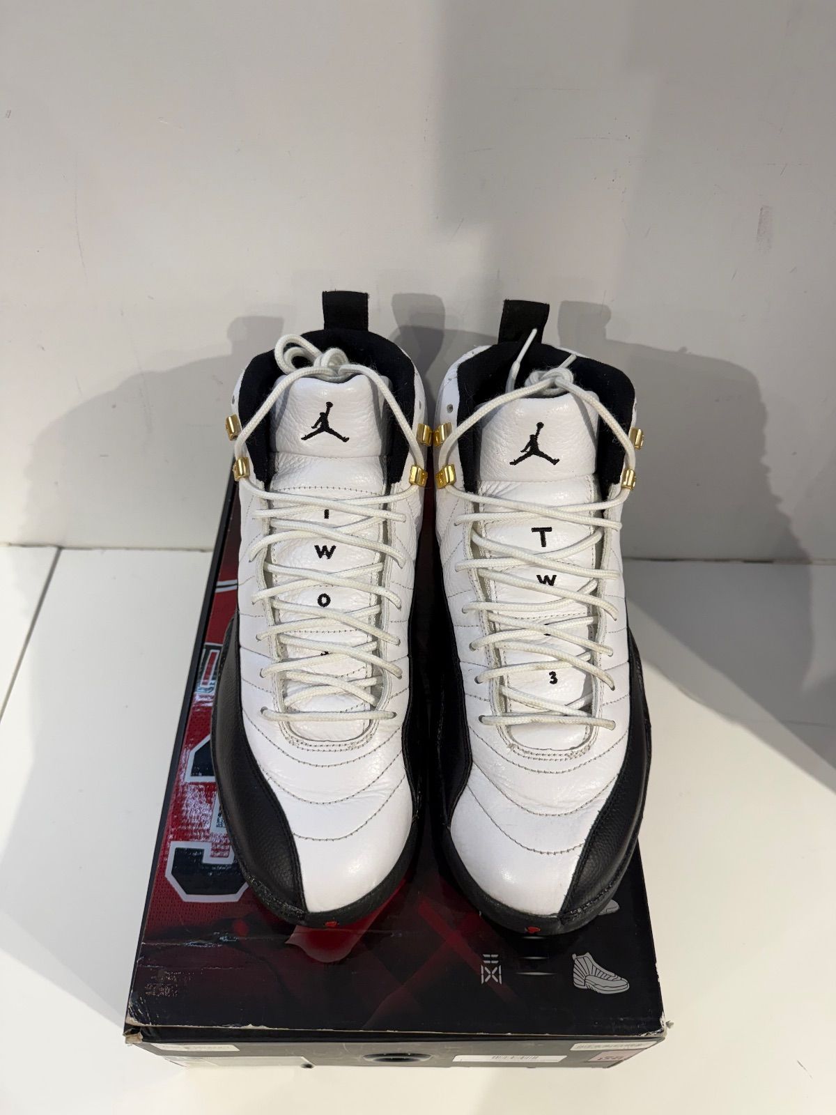 Jordan 12 Retro CDP Taxi (2008) - Lightly Pre-Owned Size 11