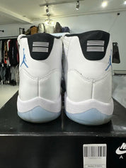 Jordan 11 Retro Legend Blue (2024) - Pre-Owned Size 10.5