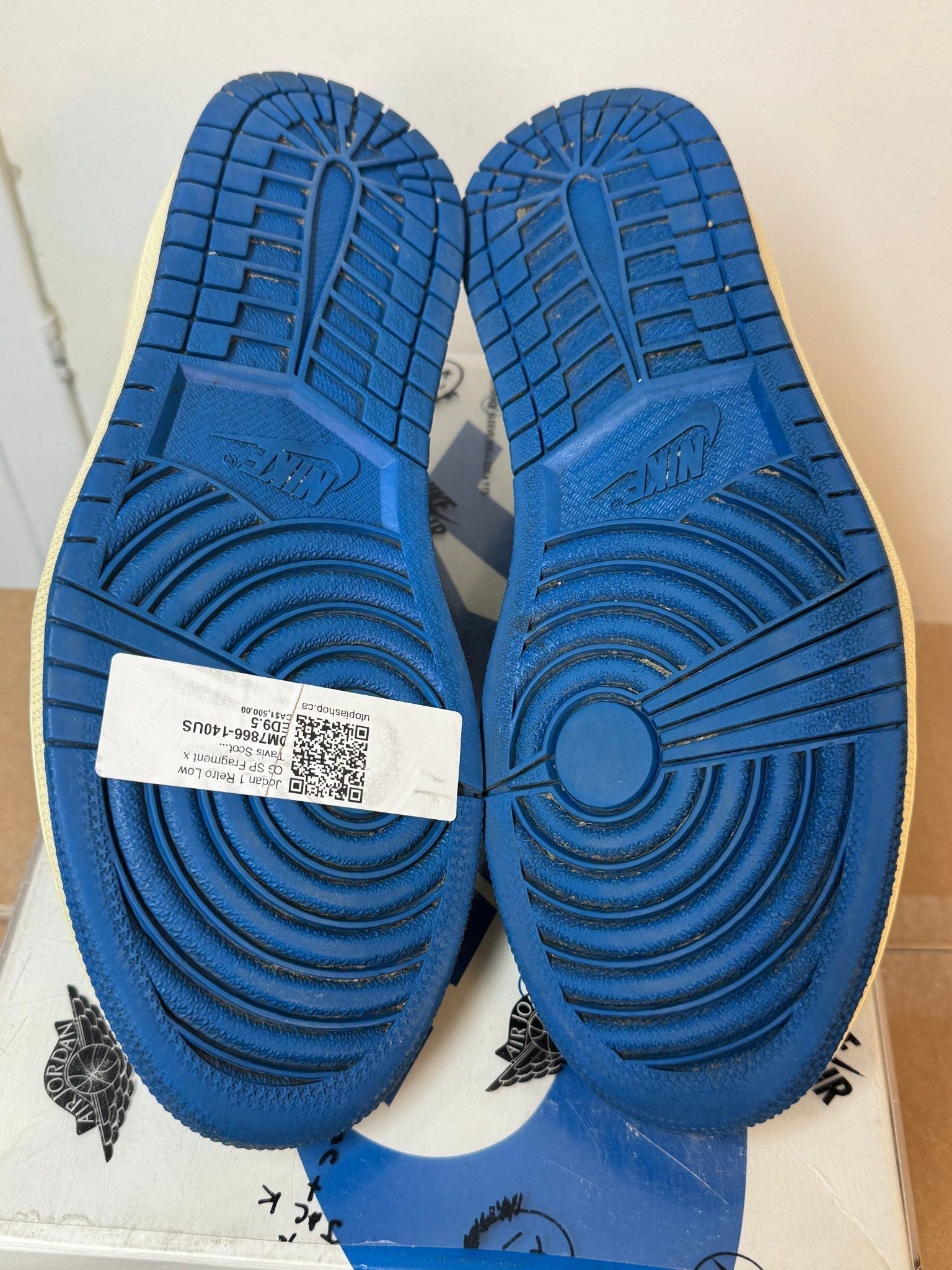 Jordan 1 Retro Low OG SP Fragment x Travis Scott - Pre-Owned Size 9.5