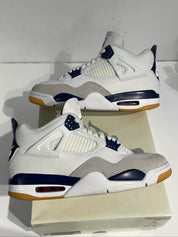 Jordan 4 Retro SB Navy - Pre-Owned Size 10