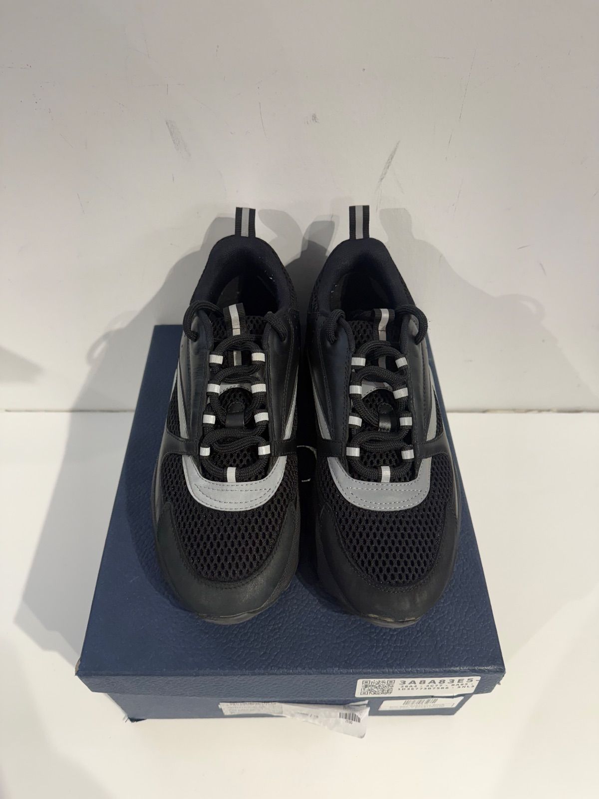 Dior B22 Reflective Black - Pre-Owned Size 7