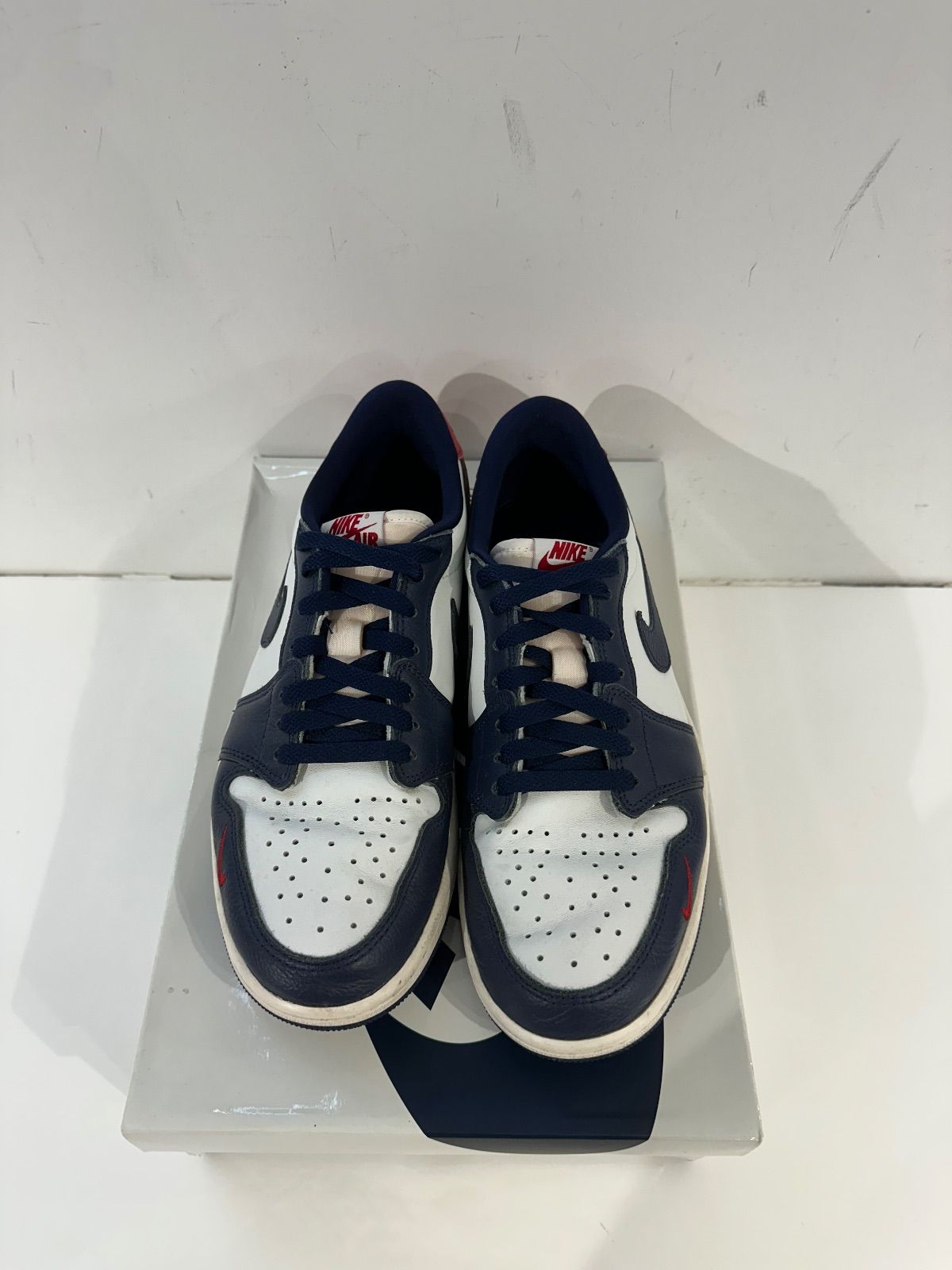 Jordan 1 Retro Low OG Howard University - Pre-Owned Size 9.5