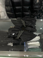 Balmain Unicorn Low-Top Black - Pre-Owned Size 9 (No original box)