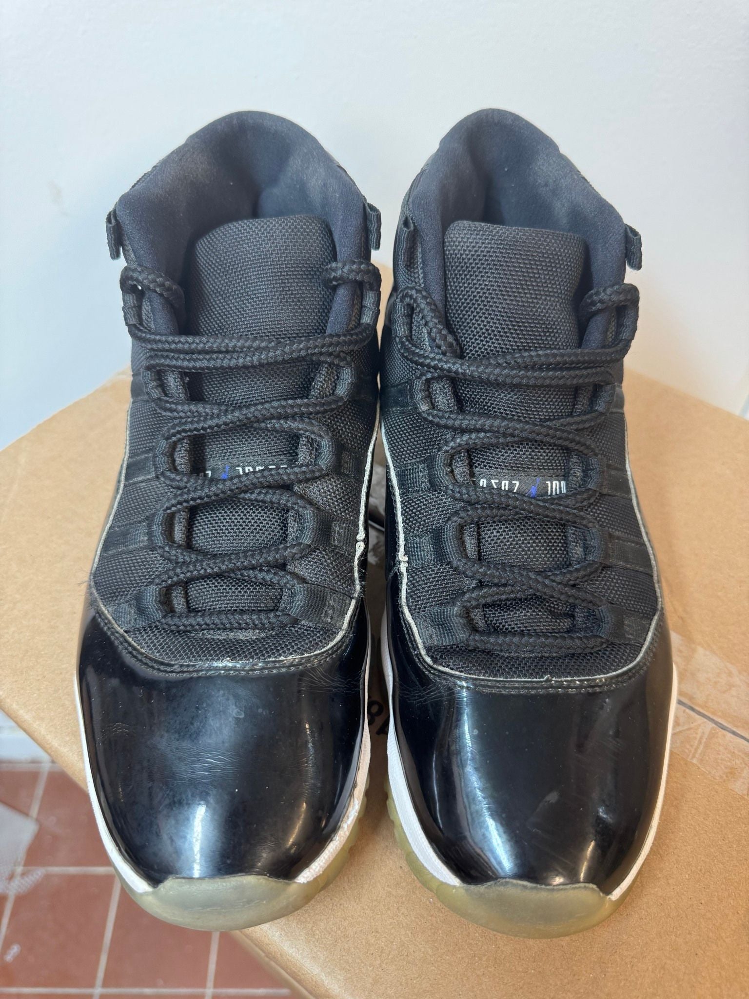 Jordan 11 Retro Space Jam (2016) - Pre-Owned Size 9 (No original box)