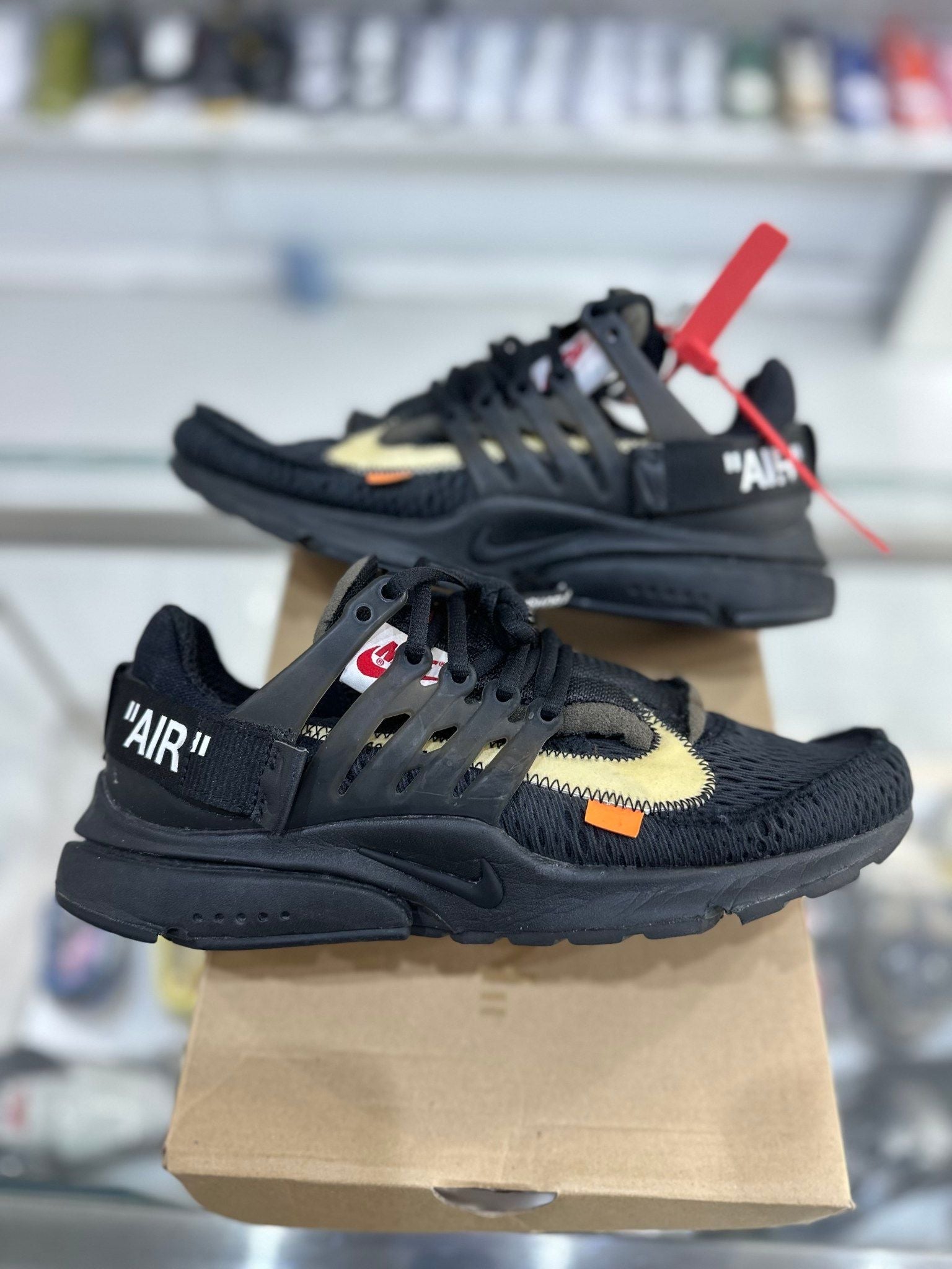 Nike X Off-White Air Presto Black (2018) - Pre-Owned Size 8 (No original box)