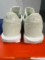 Nike LD Waffle sacai White Nylon - Pre-Owned Size 11