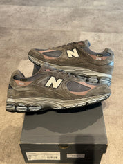 New Balance 2002R Gore-Tex Magnet Mood Indigo - Pre-Owned Size 11