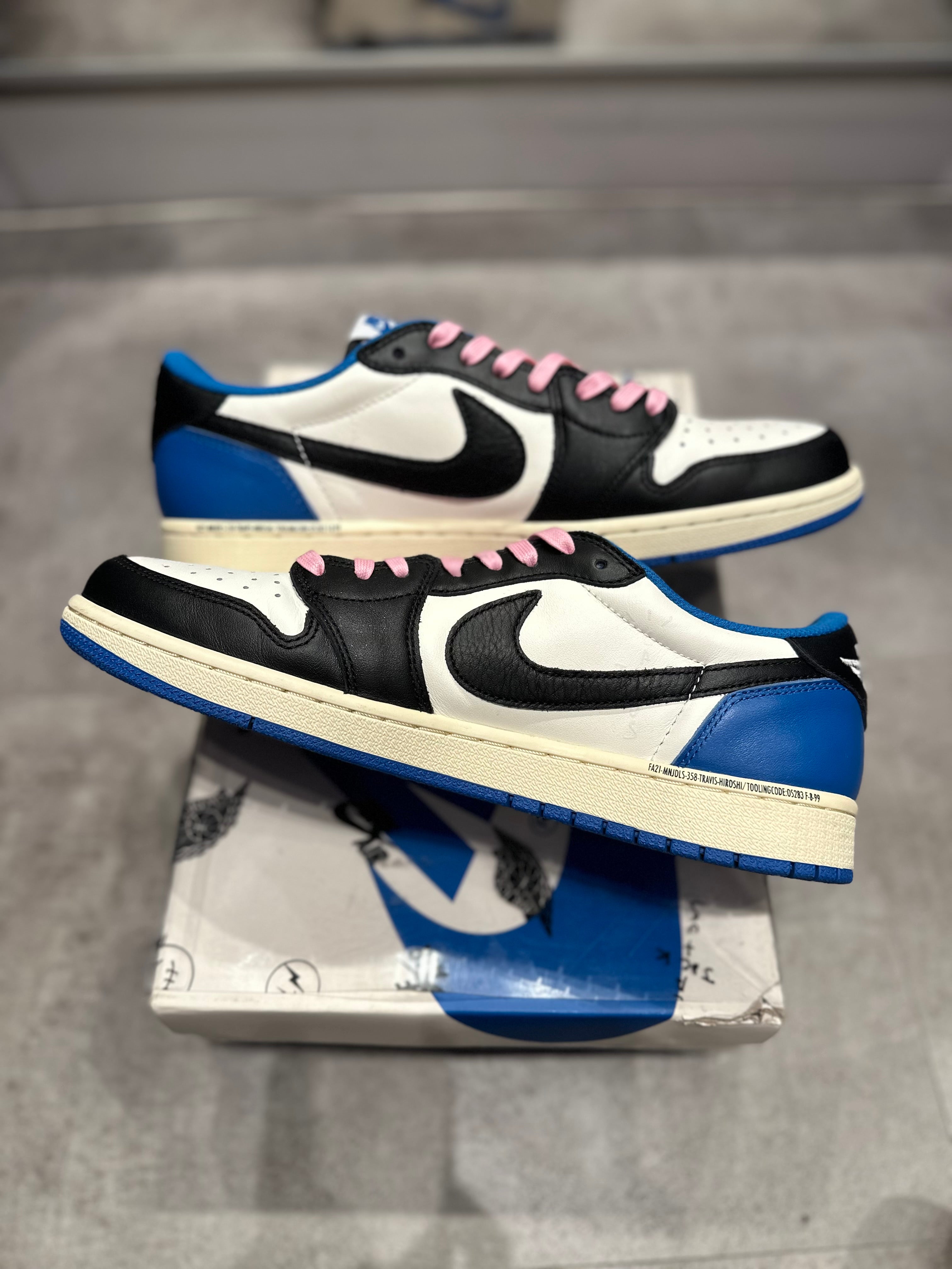 Jordan 1 Retro Low OG SP Fragment x Travis Scott (Worn Twice Size 11)