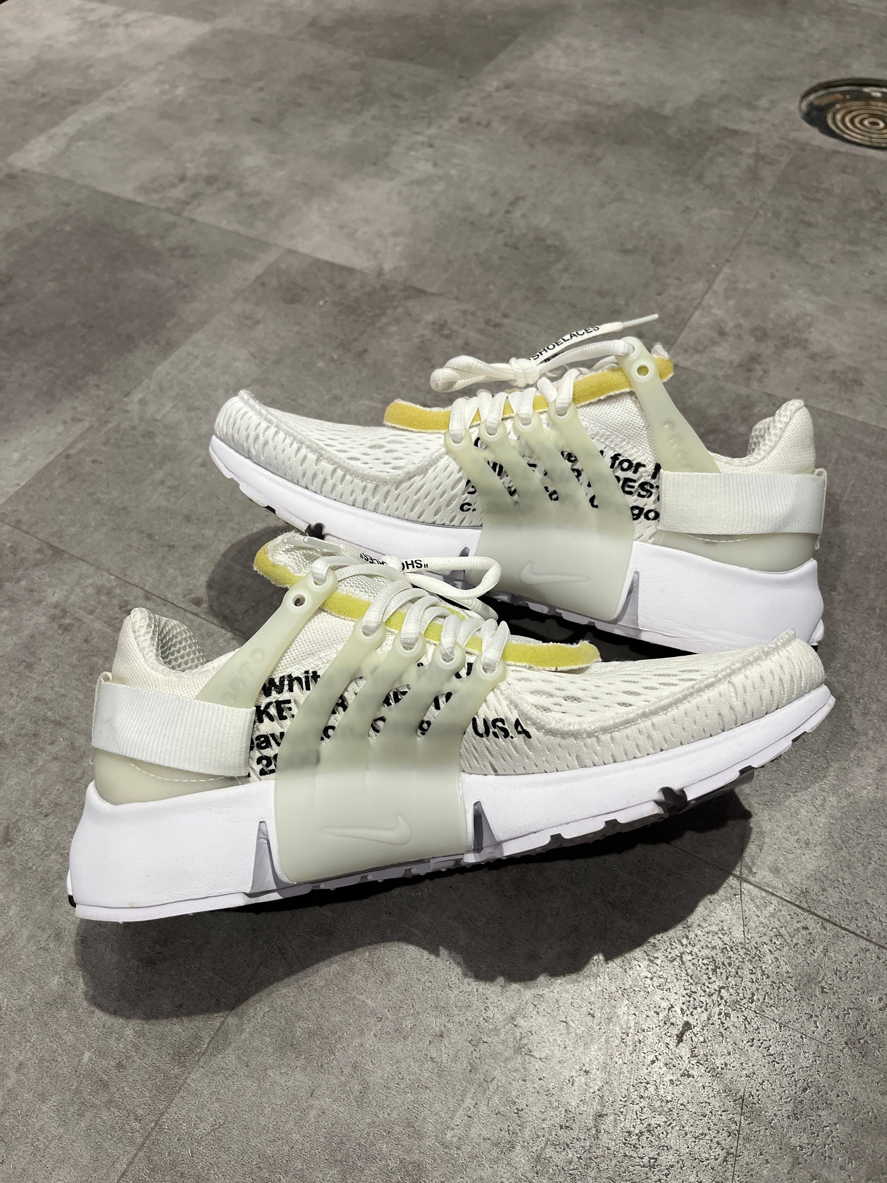 Off white presto foam sales yellowing