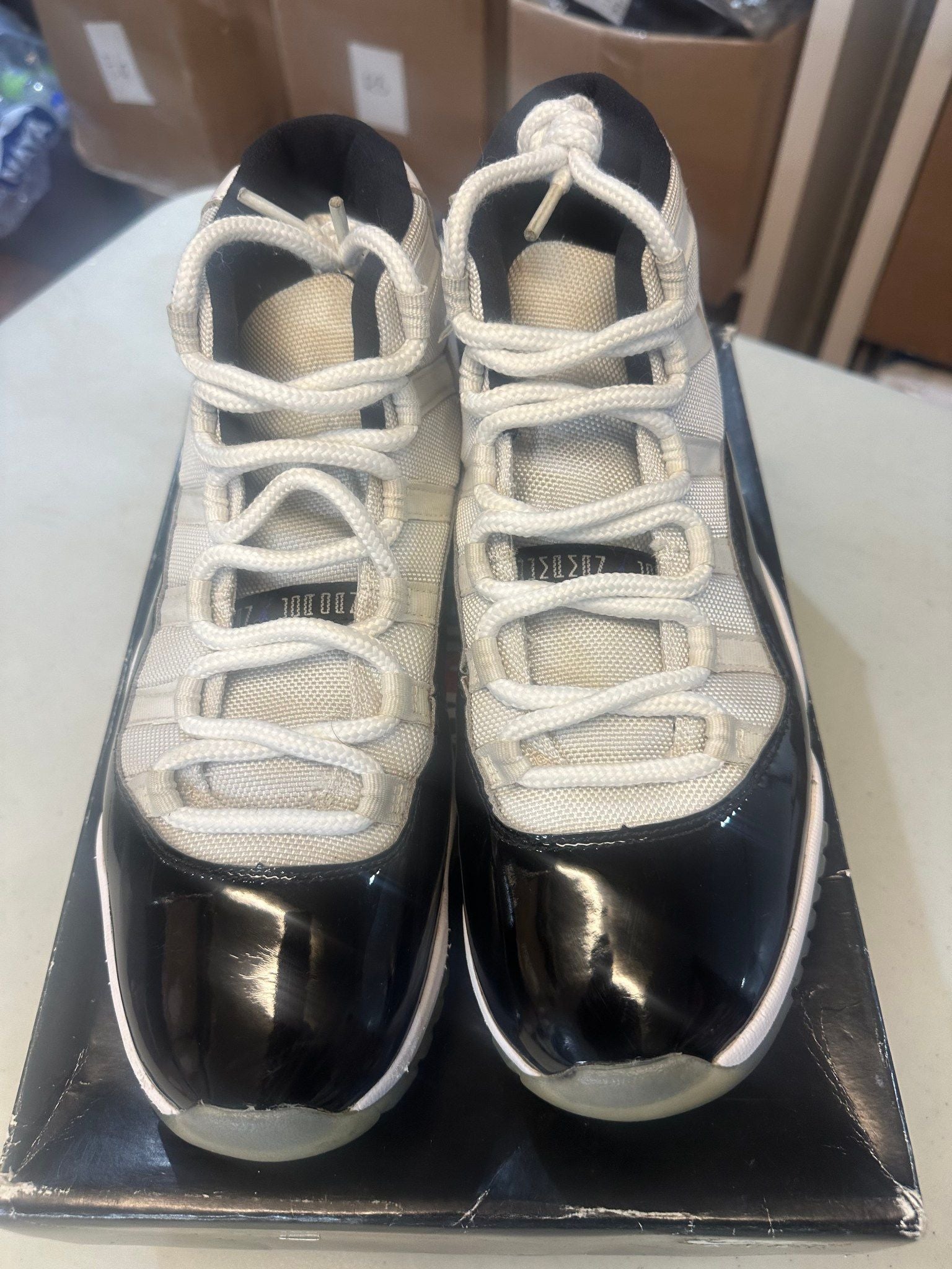 Jordan 11 Retro Concord (2018) - Pre-Owned Size 9 (No original box)