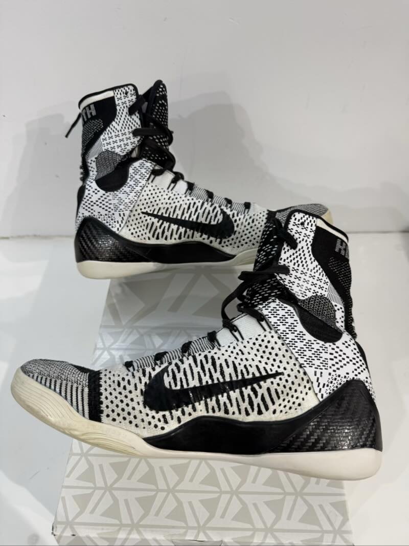 Nike Kobe 9 Elite Black History Month - Pre-Owned Size 10.5