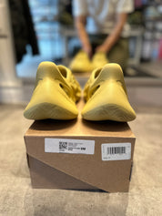 Adidas Yeezy Foam RNNR Sulfur (Preowned)