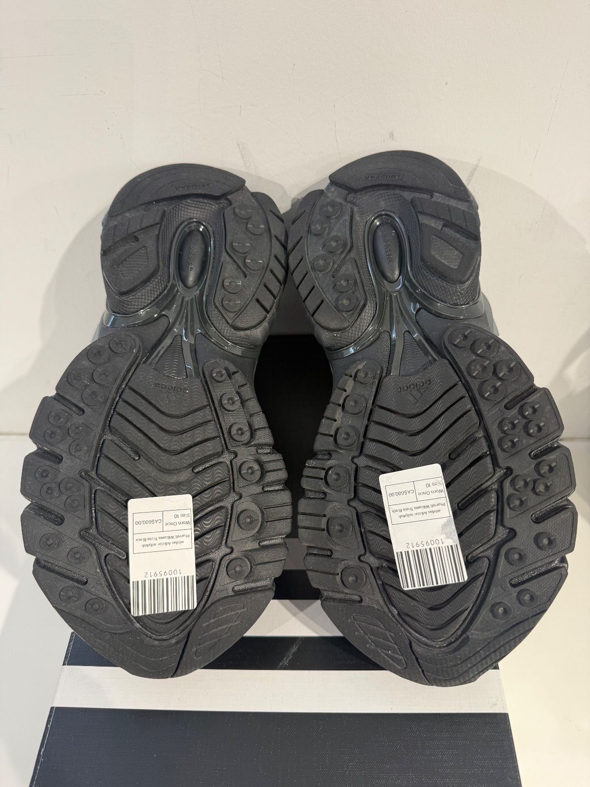 adidas Adistar Jellyfish Pharrell Williams Triple Black - Worn Once Size 10