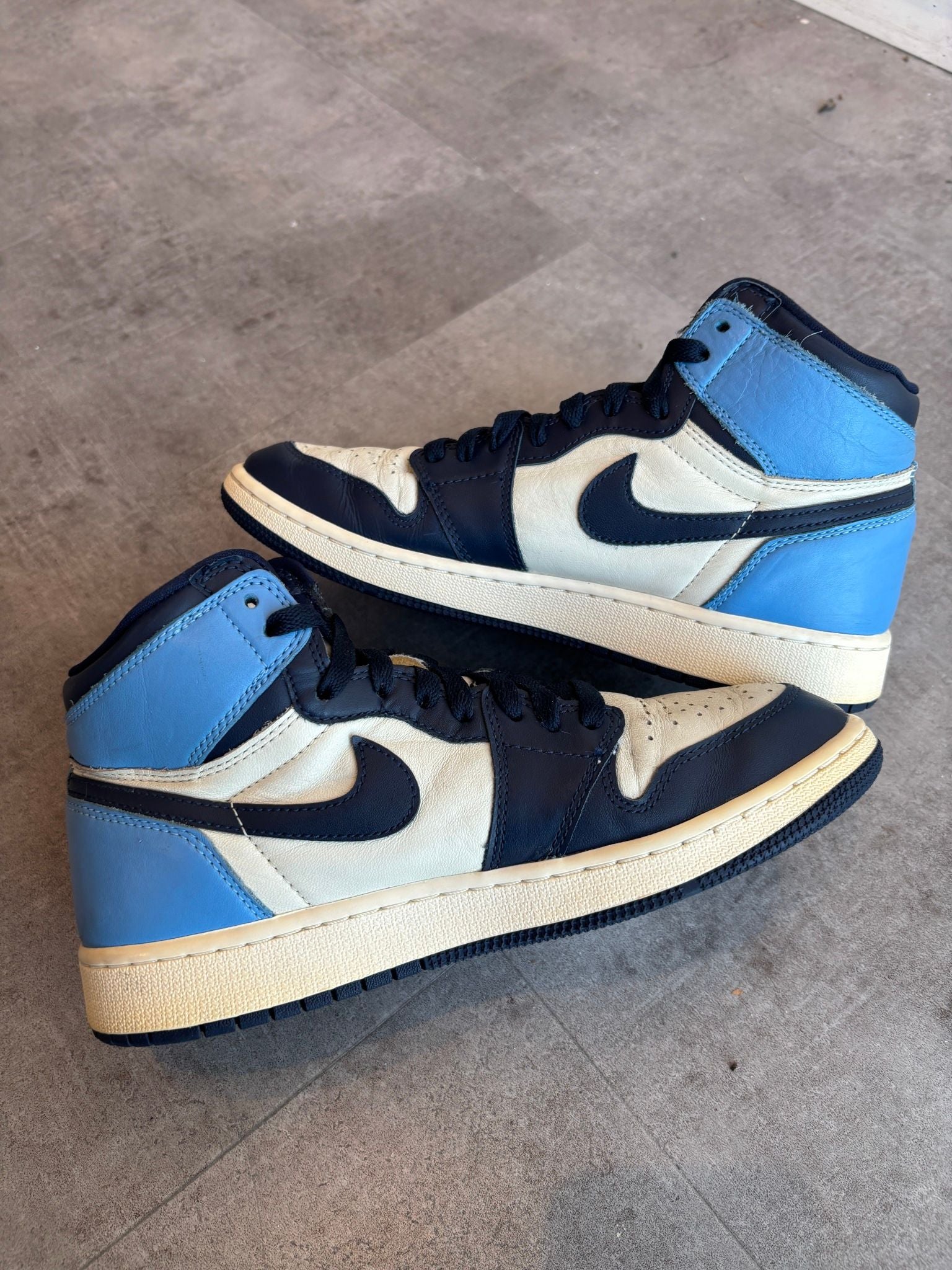 Jordan 1 Retro High Obsidian GS - Pre-Owned Size 6.5Y (No original box)