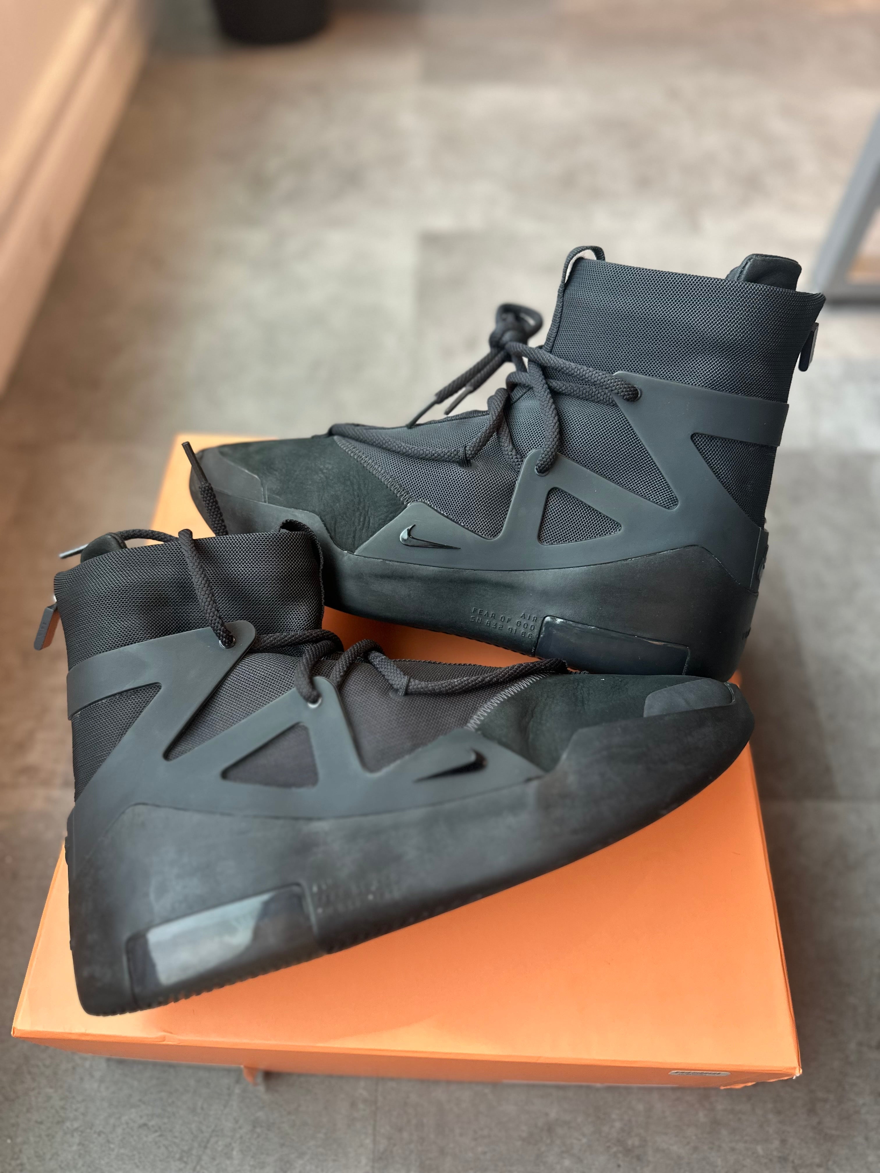 Nike Air Fear of God 1 Triple Black - Pre-Owned Size 9.5