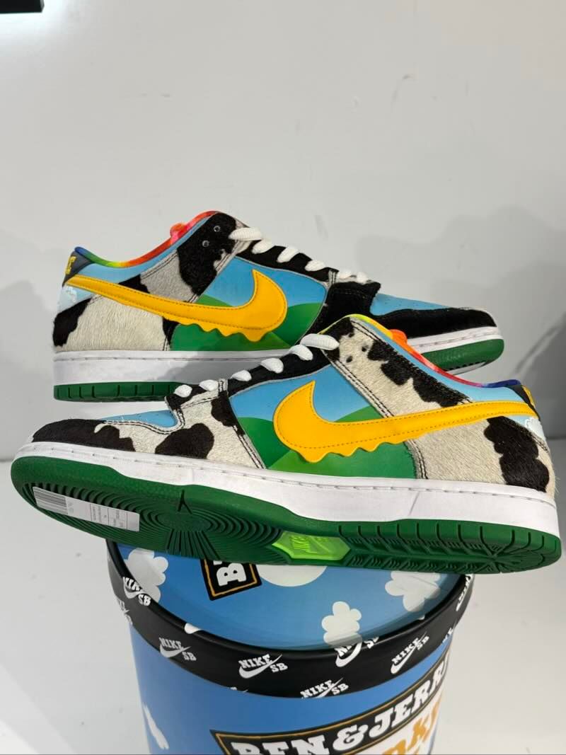 Nike SB Dunk Low Ben & Jerry's Chunky Dunky (Special Box) - Pre-Owned Size 9.5