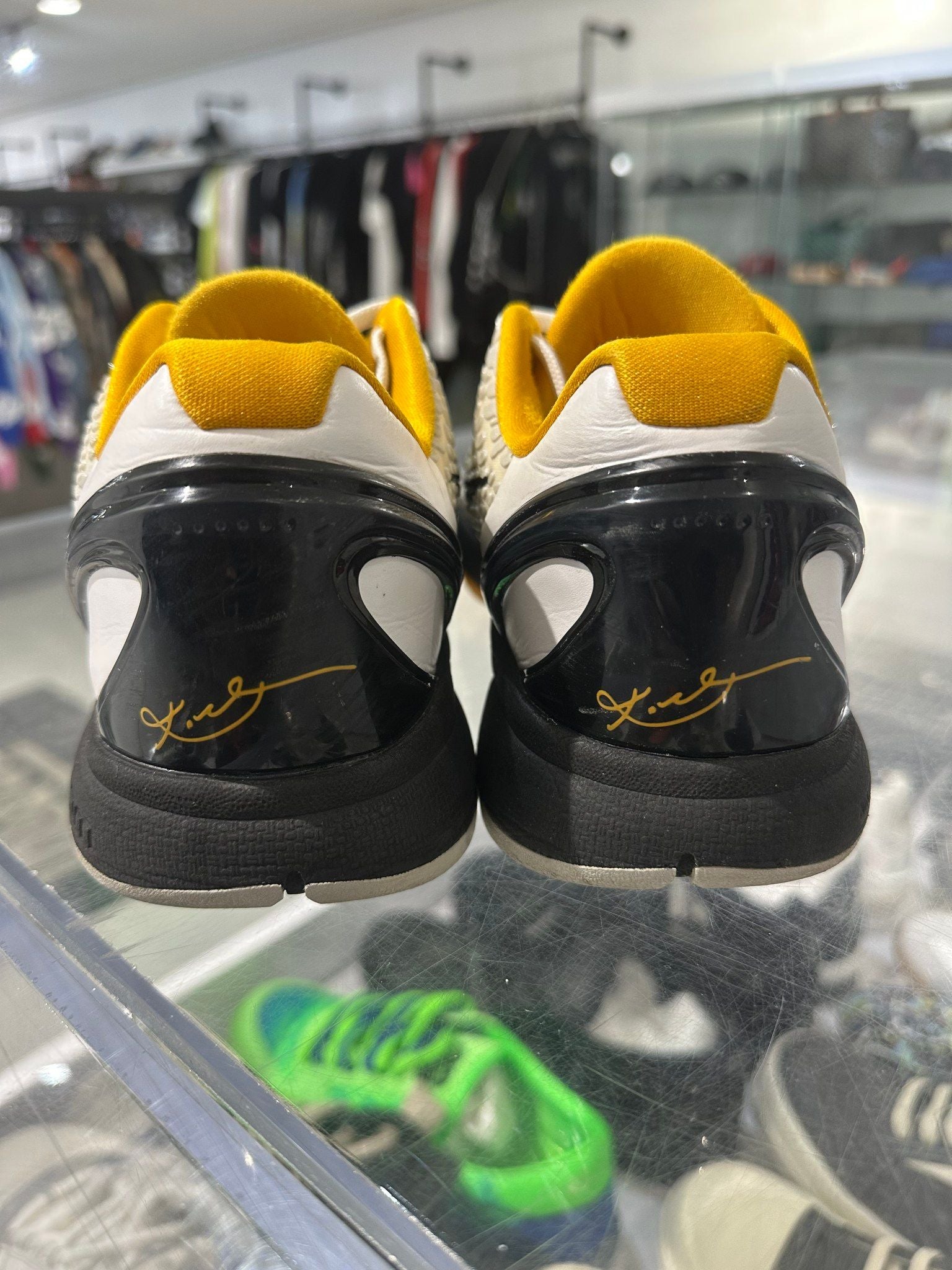 Nike Kobe 6 Protro Playoff Pack White Del Sol - Pre-Owned Size 9.5 (No original box)