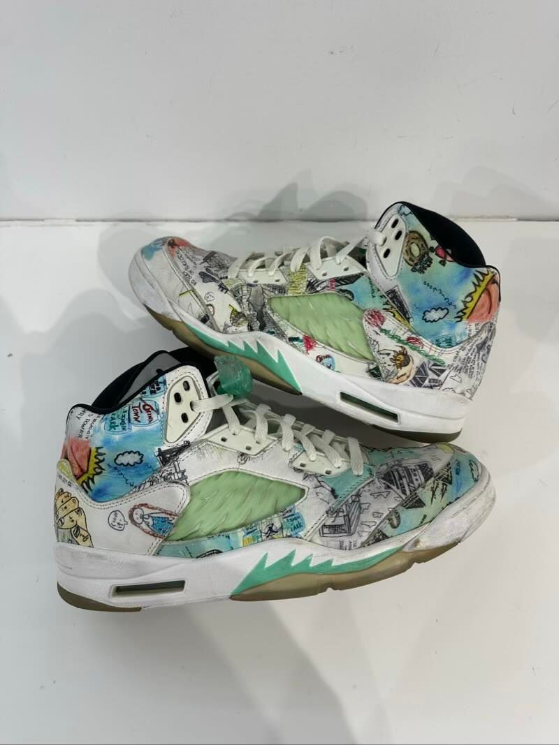 Jordan 5 Retro Wings - Pre-Owned Size 10.5