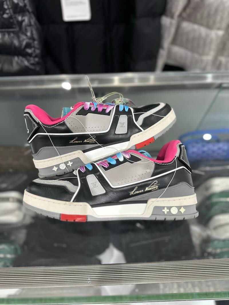 Louis Vuitton LV Trainer Virgil Abloh Pink SS21 - Lightly Pre-Owned Size 8.5 (No original box)