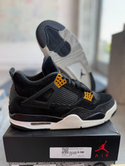 Jordan 4 Retro Royalty - Pre-Owned Size 8.5